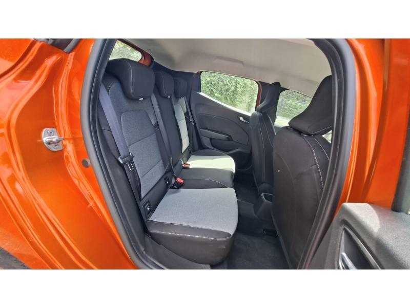 Renault Clio - Photo 15