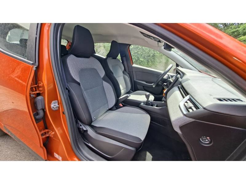 Renault Clio - Photo 16