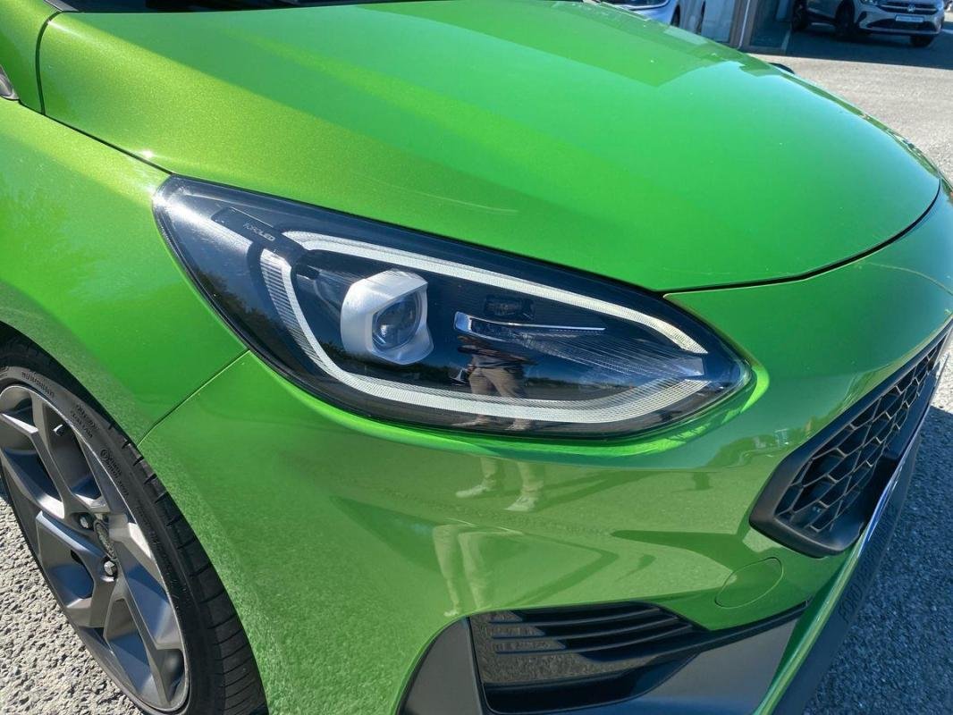 Ford Fiesta - Photo 25