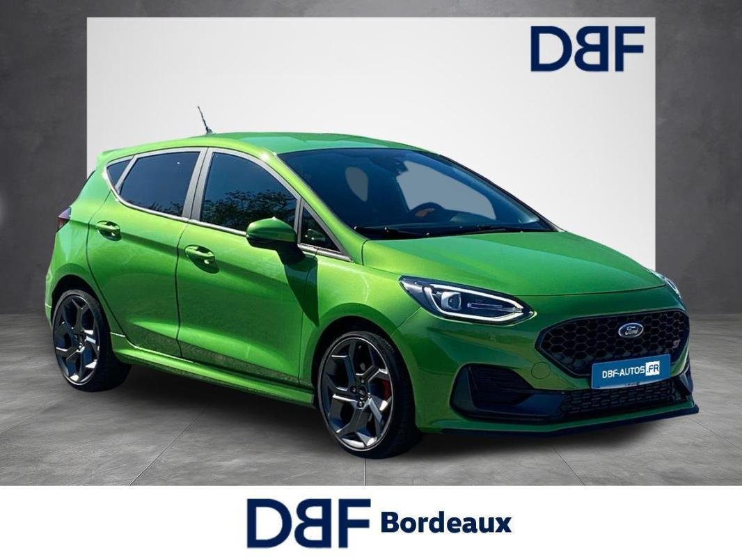 Ford Fiesta - Photo 6