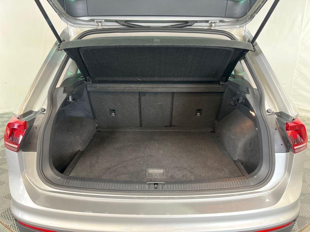 Volkswagen Tiguan - Photo 31
