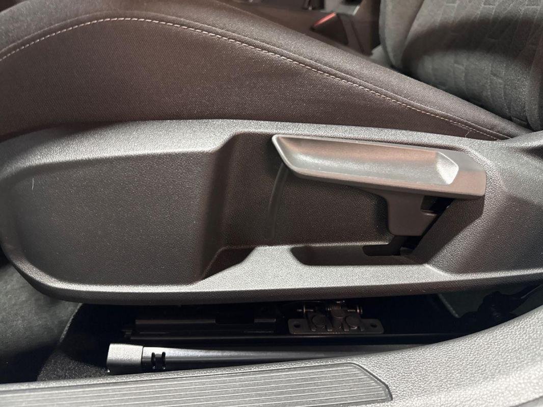 Volkswagen Golf - Photo 14
