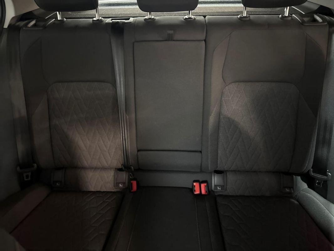 Volkswagen Golf - Photo 22