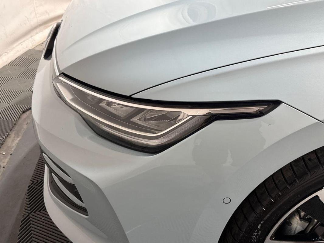 Volkswagen Golf - Photo 26