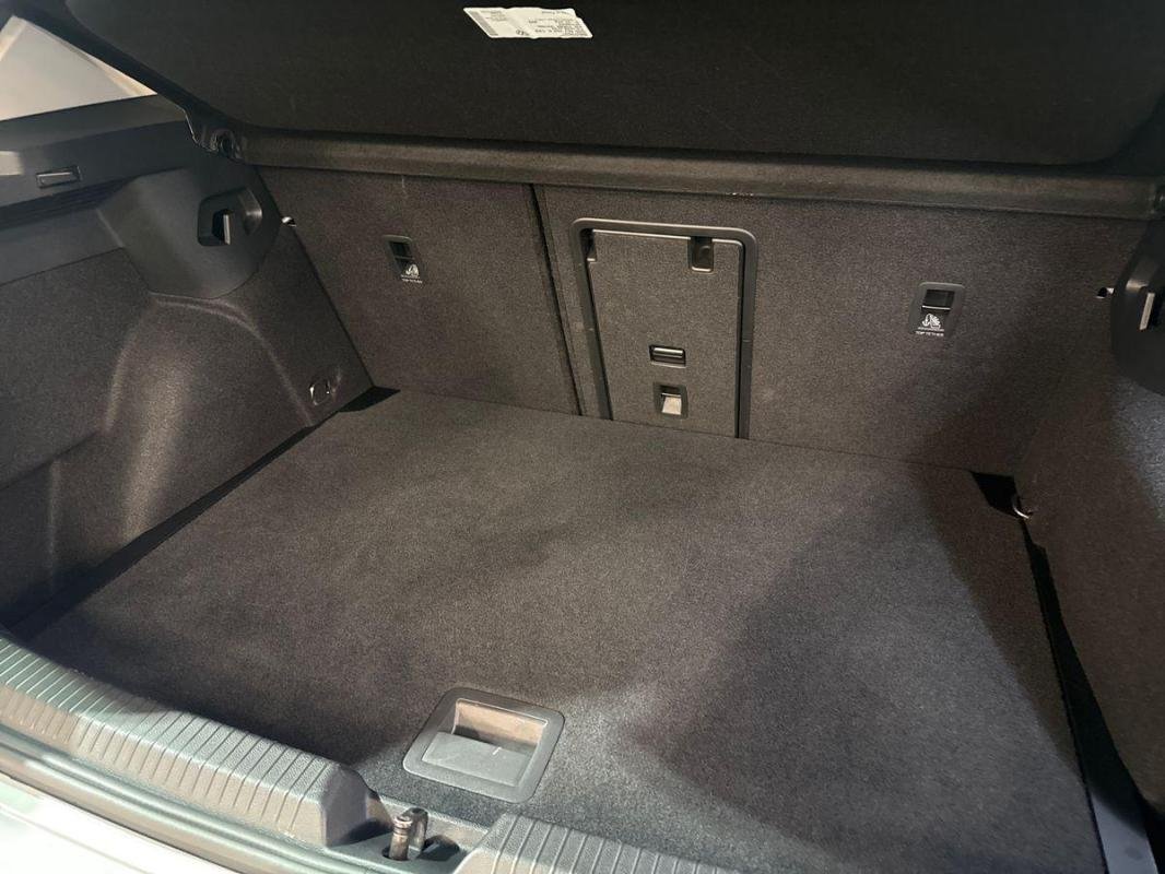 Volkswagen Golf - Photo 32
