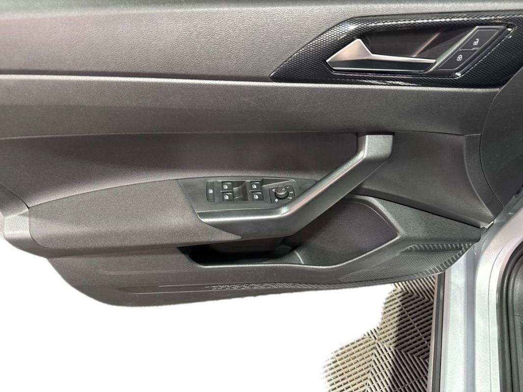 Volkswagen Taigo - Photo 15