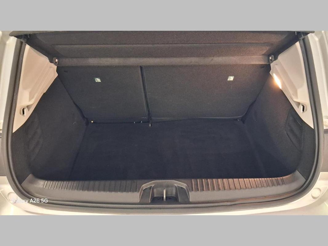 Renault Clio - Photo 17