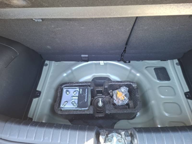 Kia Picanto - Photo 15