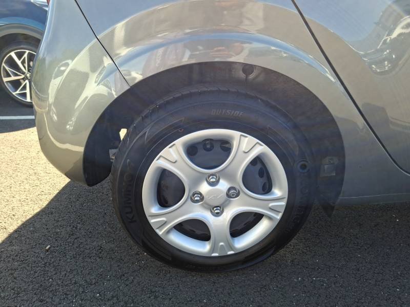 Kia Picanto - Photo 21