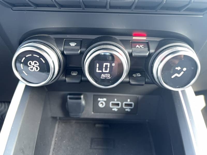 Renault Clio - Photo 28