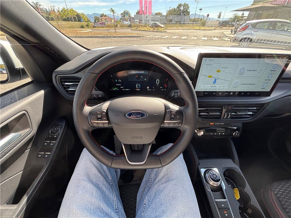 Ford Kuga - Photo 17
