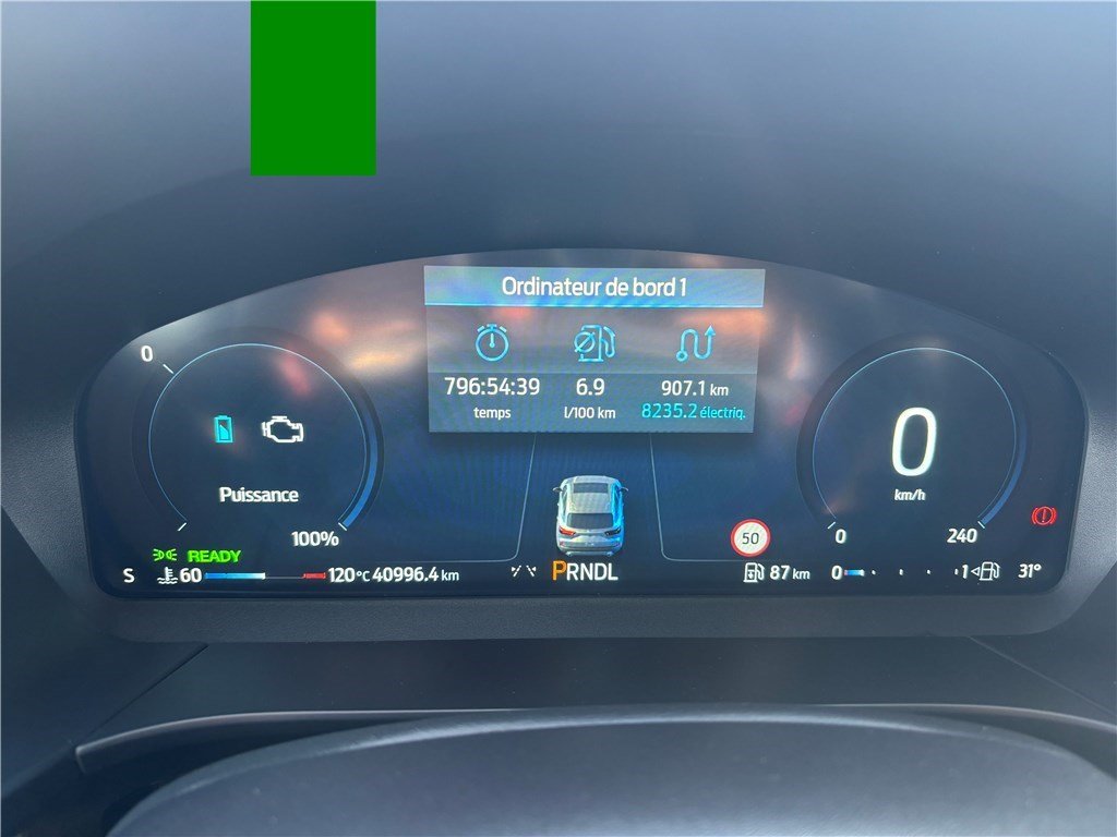 Ford Kuga - Photo 18