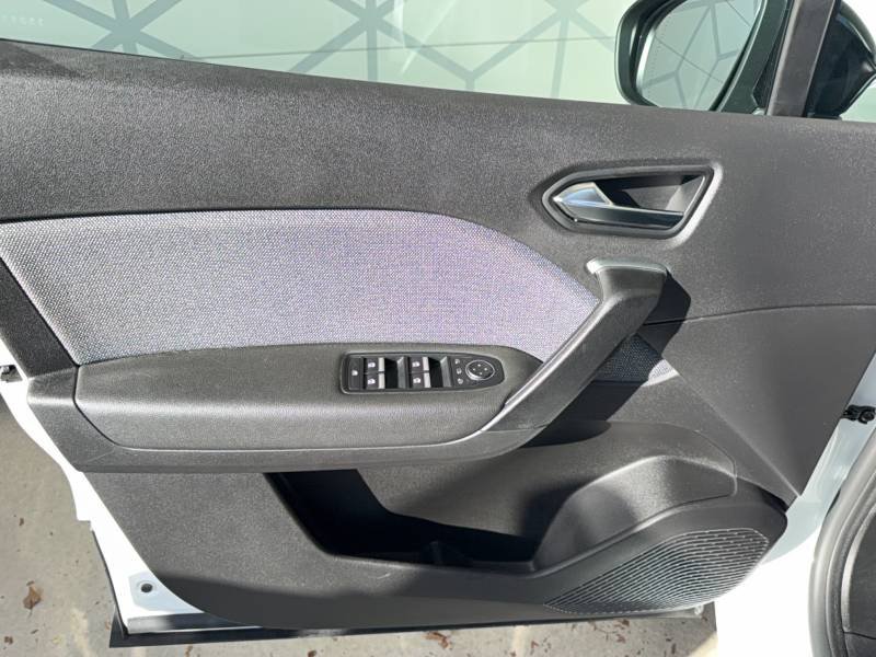 Renault Captur - Photo 17