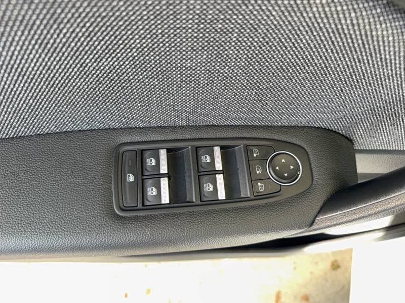 Renault Captur - Photo 18