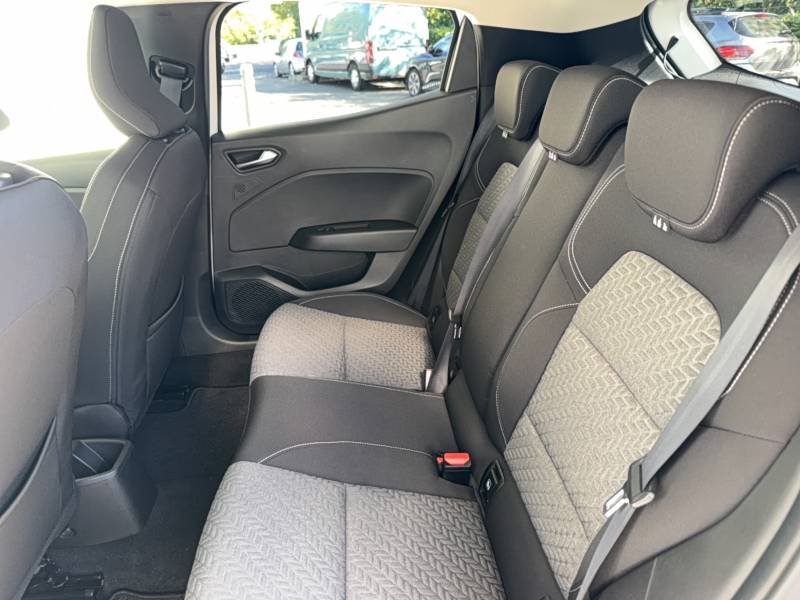 Renault Clio - Photo 13