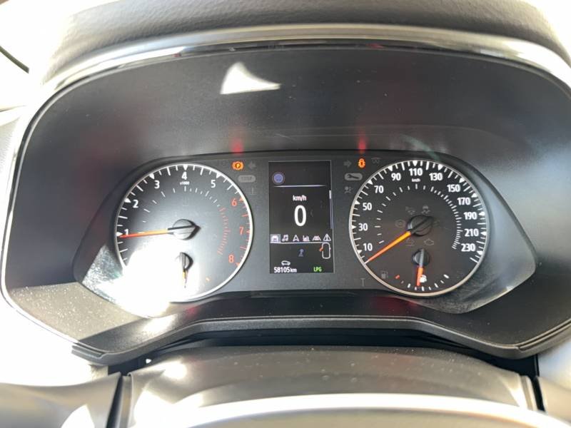Renault Clio - Photo 25