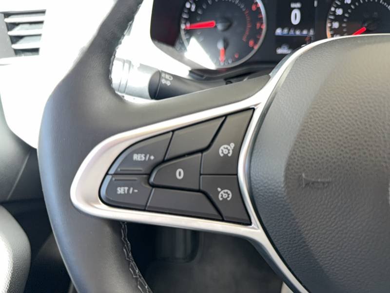 Renault Clio - Photo 27