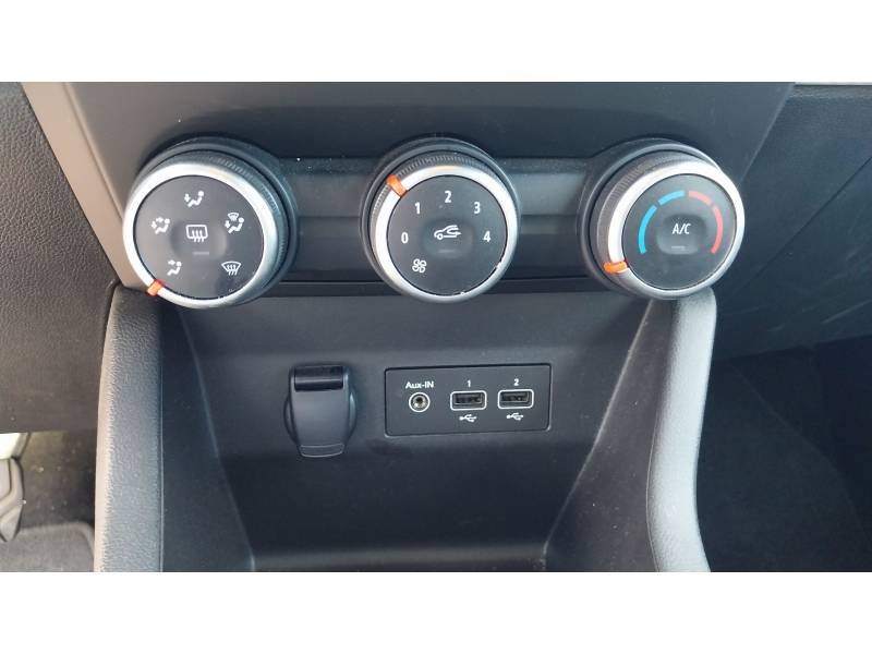 Renault Clio - Photo 24