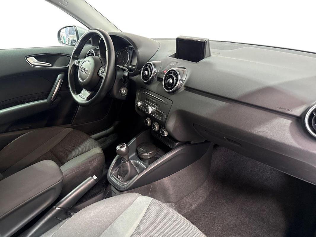 Audi A1 sportback - Photo 13