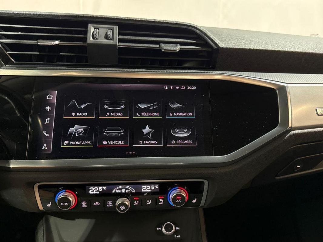 Audi Q3 - Photo 16