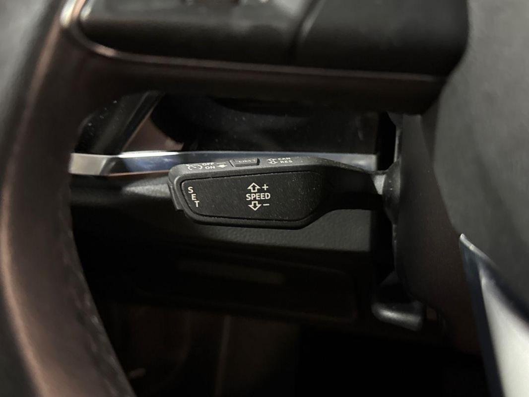 Audi Q3 - Photo 21