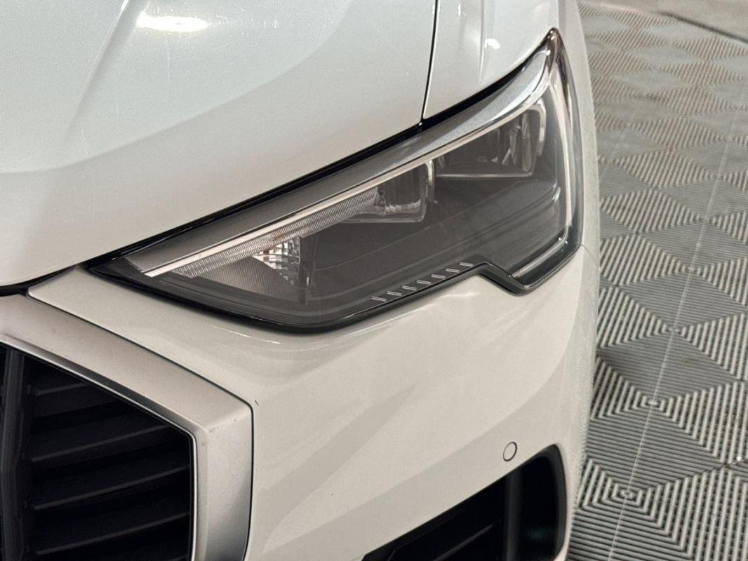 Audi Q3 - Photo 25