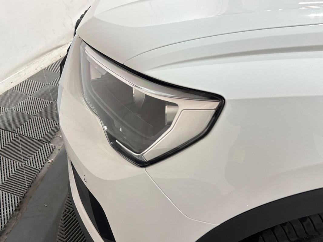Audi Q3 - Photo 26