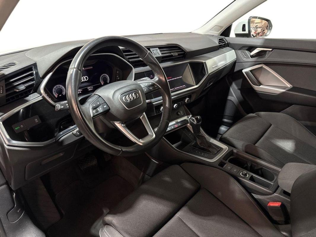 Audi Q3 - Photo 9