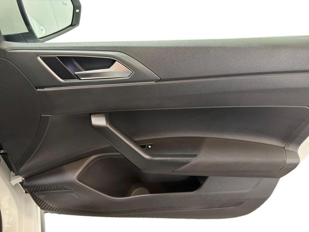 Volkswagen Polo - Photo 15