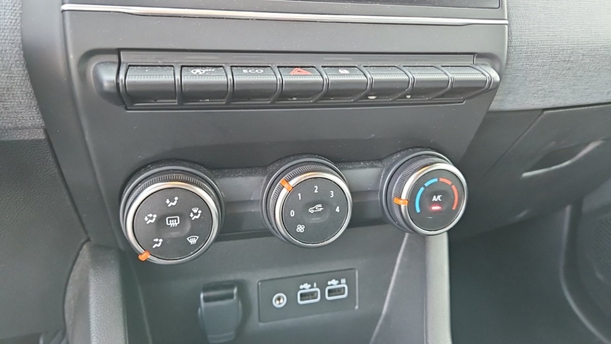 Renault Clio - Photo 28