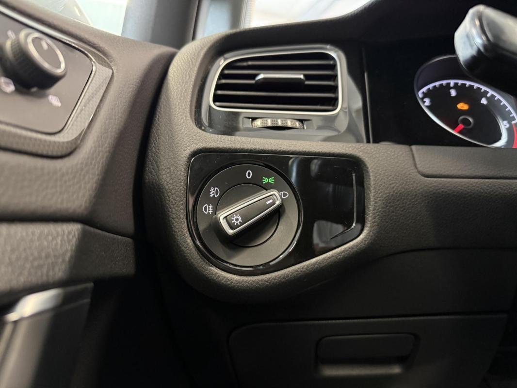 Volkswagen Golf - Photo 14