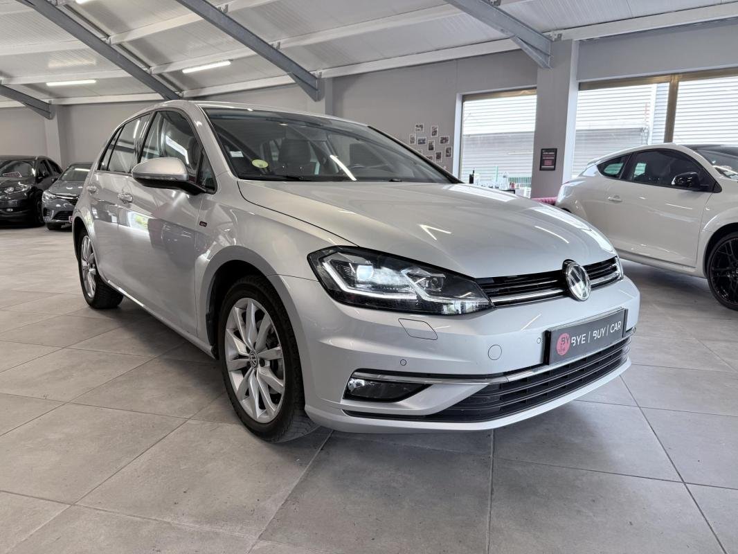 Volkswagen Golf - Photo 2