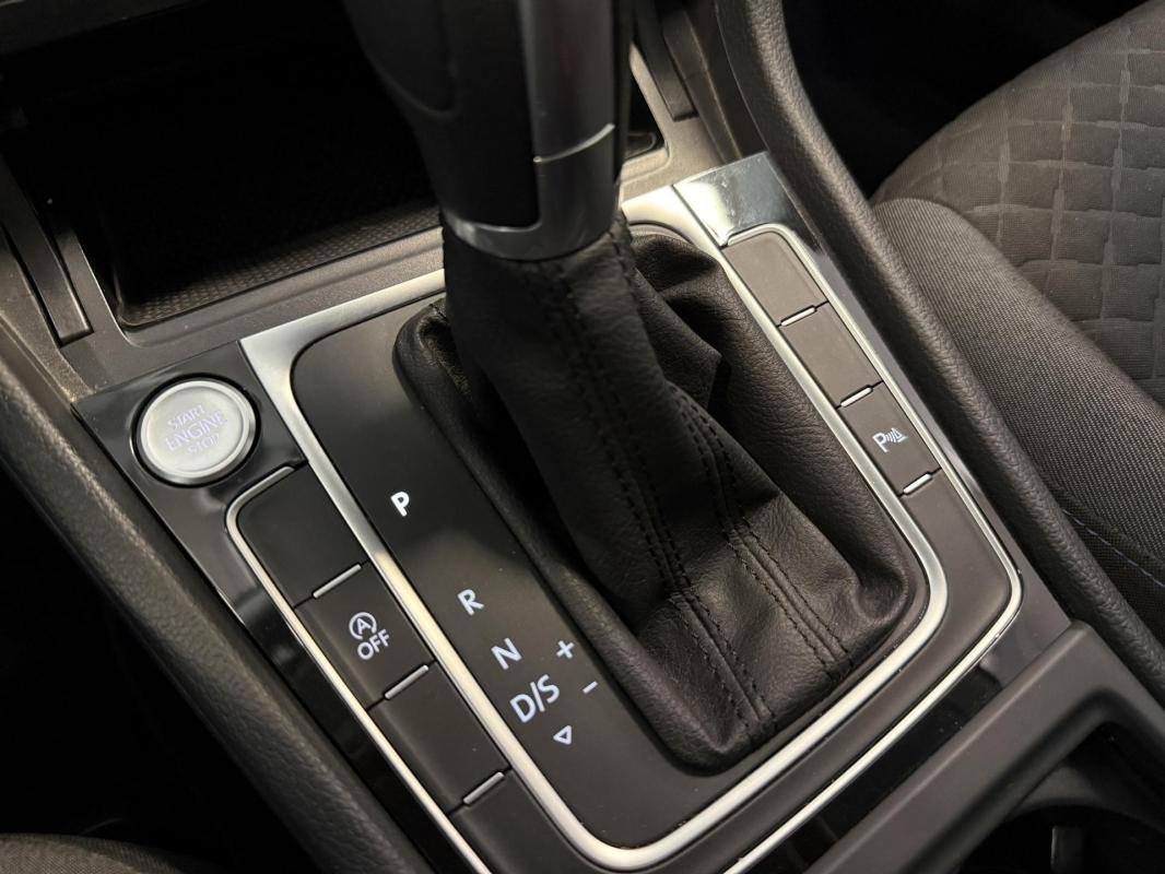 Volkswagen Golf - Photo 26