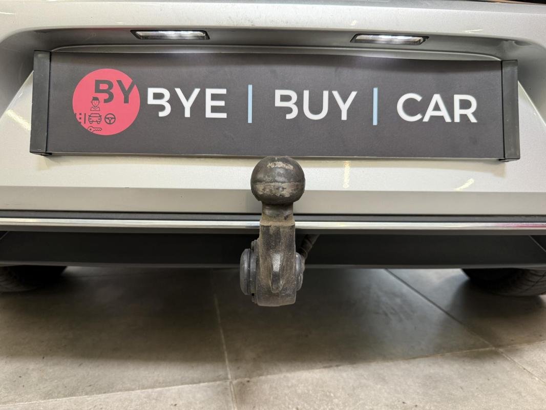 Volkswagen Golf - Photo 35