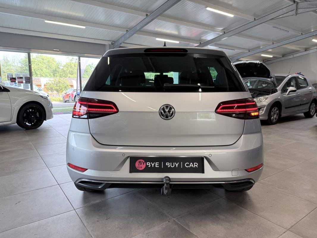 Volkswagen Golf - Photo 43