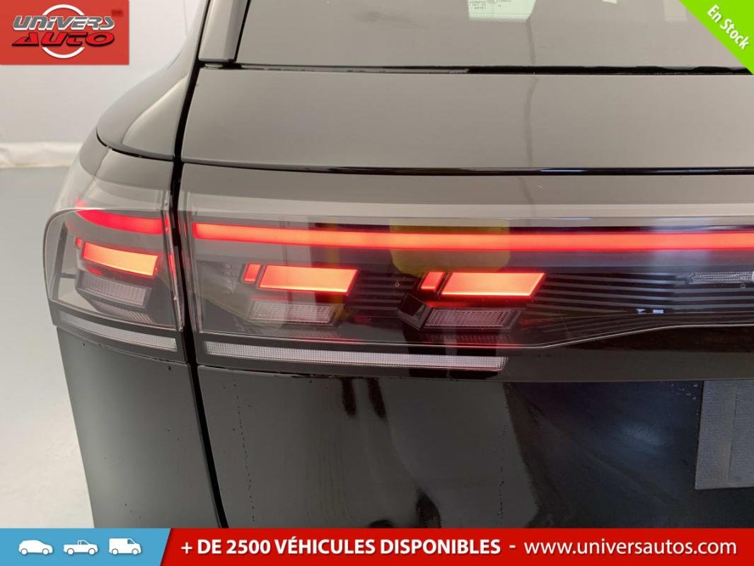 Volkswagen Tiguan - Photo 11