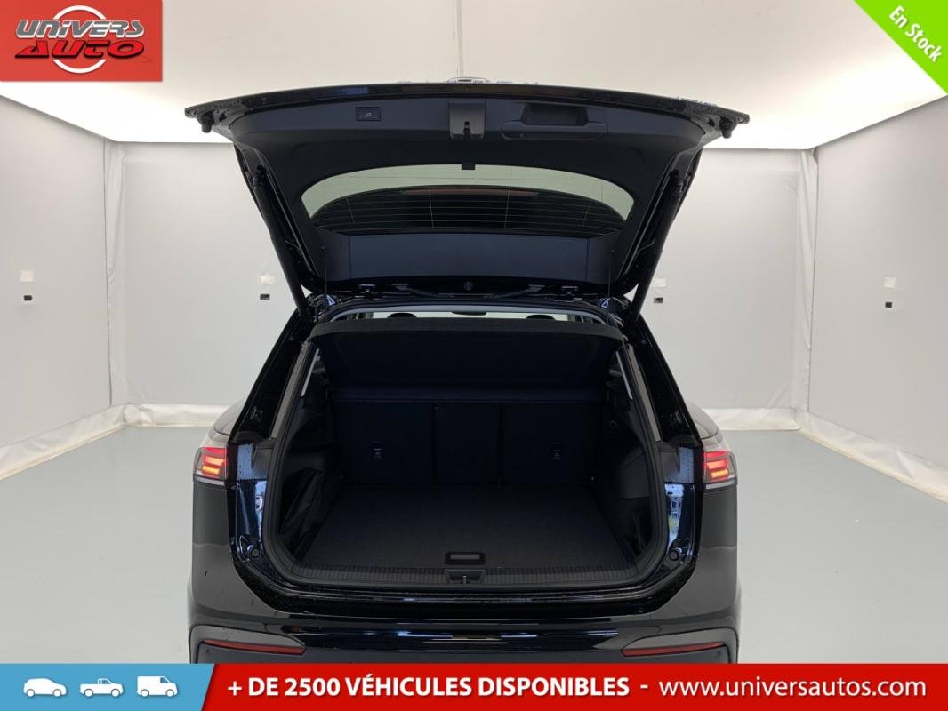 Volkswagen Tiguan - Photo 12