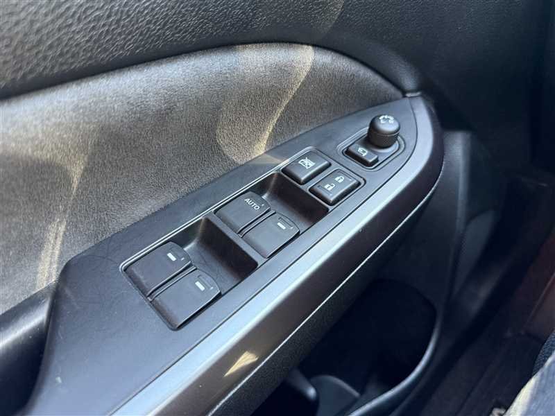 Suzuki Vitara - Photo 7