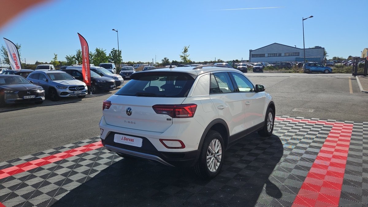 Volkswagen T-Roc - Photo 5