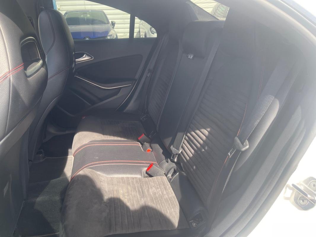 Mercedes CLA - Photo 12
