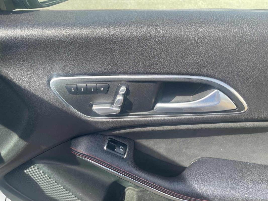 Mercedes CLA - Photo 16