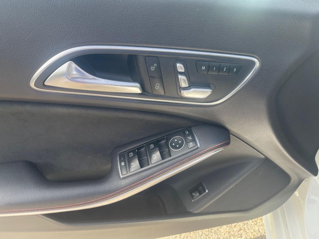 Mercedes CLA - Photo 18