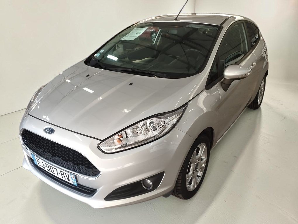 Ford Fiesta - Photo 1