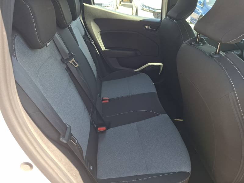 Renault Clio - Photo 21