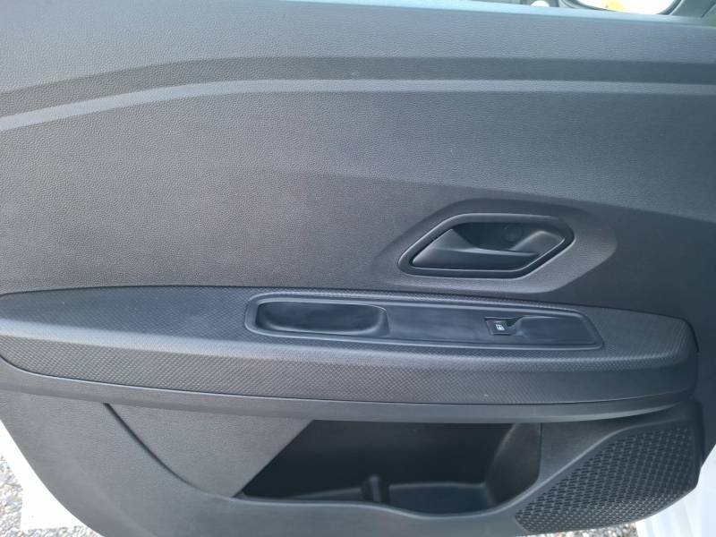 Dacia Sandero - Photo 22
