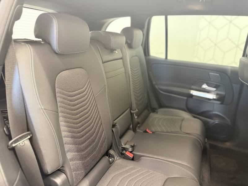 Mercedes EQB - Photo 15