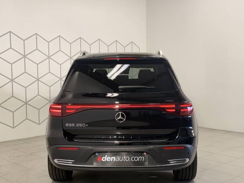 Mercedes EQB - Photo 2