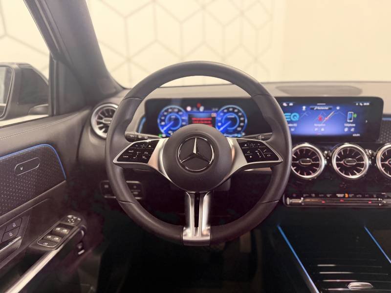 Mercedes EQB - Photo 23
