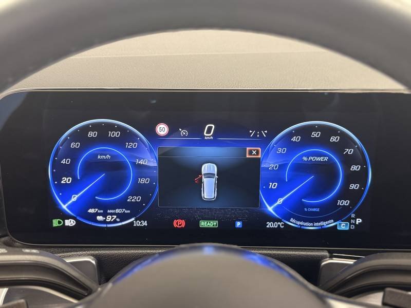 Mercedes EQB - Photo 31
