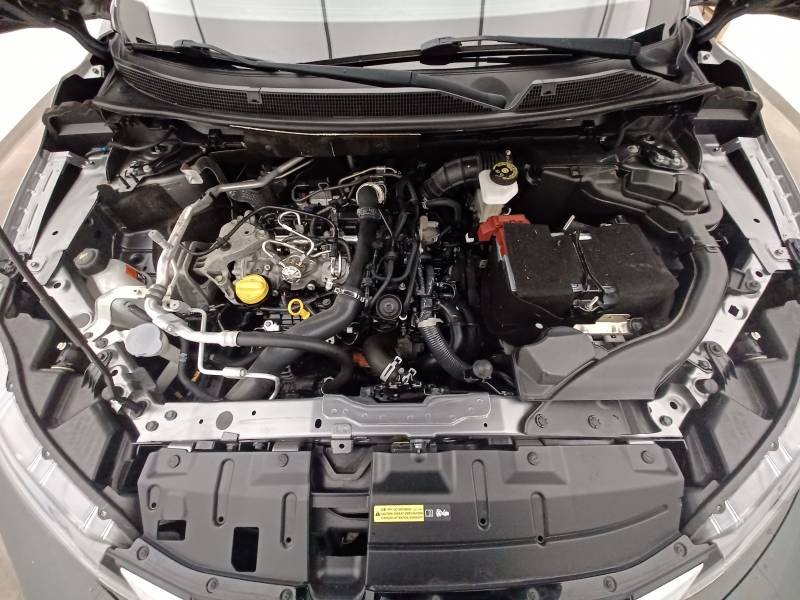 Nissan Qashqai - Photo 11